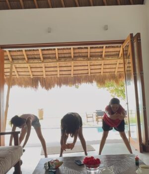 Sanjana Sarathy Instagram - Srilanka served the views and we served the vibes! 
Celebrating our cutest manjuluuuuuu! #30andfabulous 💜✨🧿
.
.
.
.
#srilanka #vibes #vacay #vacaymode #birthdaytrip