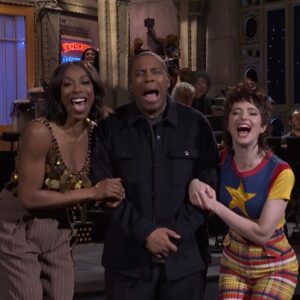 Sarah Sherman Instagram - once again… kenan thompson and 2 beautiful women 🧑‍🧑‍🧒
