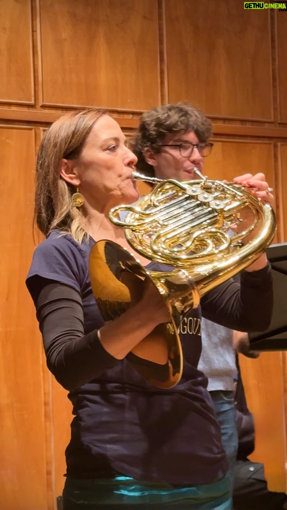Sarah Willis - 5.7K Likes - Freischütz a la Cubano! A great horn afternoon in Bern at the Konservatorium für Musik with Christian Lampert’s students and my beloved @the.sarahbanda Dankeschön! #yohotralala 📯🇨🇭