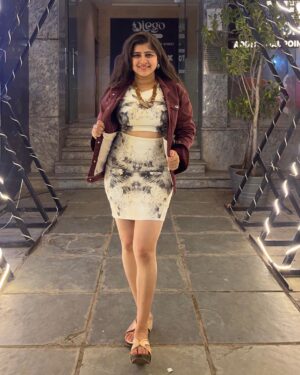Sarika Salunkhe Instagram - 💕✨☺️💞🌺🌎

#insta #instagood #influncer #instadaily #instagram #post #photo #photooftheday #photography #PinkichaVijayAso #StarPravah #shala #sarika4823 #satarkar #marathi #marathimulgi #marathilook #malhar #maharashtra_ig