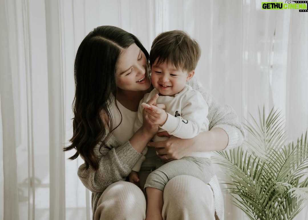 Sarunrat Visutthithada - 45.6K Likes - Welcoming a new addition to the family- say hi to Baby Deven 💙💙 featuring big bro Dustin “casually sleeping” in the last photo.
Thank you to the most professional team @kiddycutestudio 💕 for an amazing newborn photography experience!! ถ่ายรวดเร็วสุดยอดมาก ประทับใจสุดๆ 🙏🏻🙏🏻 highly recommend!!