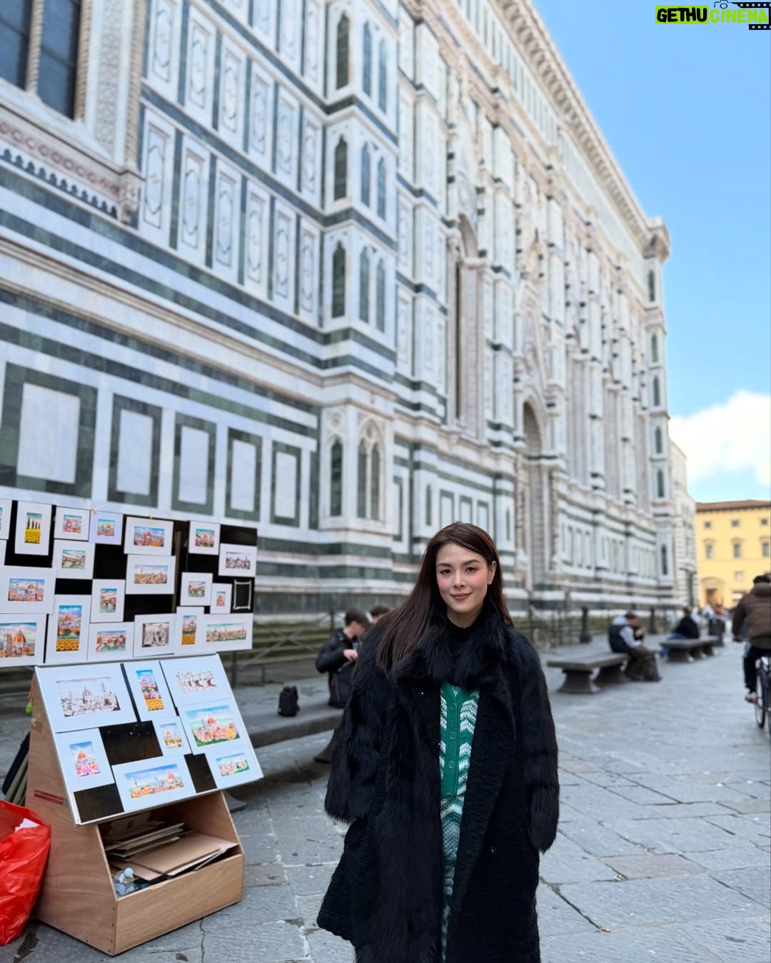 Sarunrat Visutthithada - 36.2K Likes - Day 2 - Florence #10YearsDeaneversary #อ้วนแน่