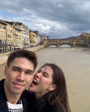 Sarunrat Visutthithada Instagram - Day 2 - Florence #10YearsDeaneversary #อ้วนแน่
