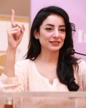 Sarwat Gilani Instagram - Elevated Women Elevate Women. Celebrating exceptional, empowered women, everyday. 

@newworldconcepts @yashyder #womenofsubstance #womenleaders #womenempowerment #womensupportingwomen #celebratingwomanhood