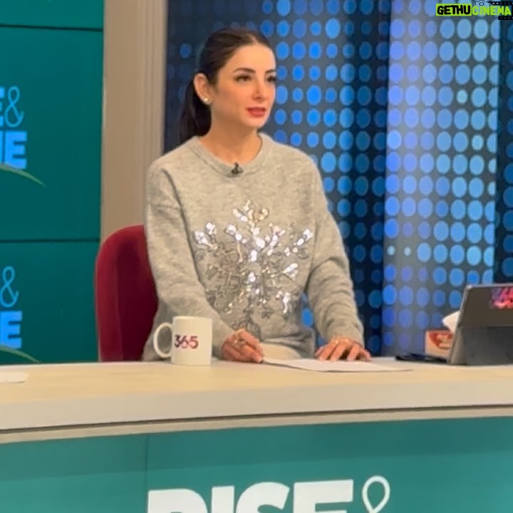 Sarwat Gilani - 4.2K Likes - Back to the grind! Don’t forget to watch today’s show Rise & Shine only on @365news.pk