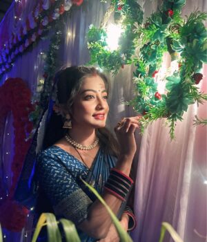 Sasmita Piyali Sahoo Instagram - Living rent-free in your mind, huh?💝..
.
.
#picoftheday #love #pretty #vibes #live #life #beautiful #odiagirl #actress #positivity #motivation #instagram #sasmitapiyalisahoo