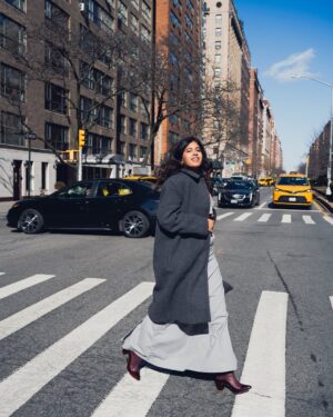 Sejal Kumar Instagram - New York New York 
finding joy Ep 🧩 14th Feb 

📷 @romytakesphotos 
Outfit @brawnymellow 
Rings @@ishhaara
@ascend.rohank
Styled by @vailanciaaa 
Style team @thetrendby_aman 
Boots
@oceedeeshoes