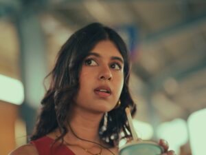 Sejal Kumar Instagram - kahin chale music video is ALSO coming on the 14th Feb along with my EP finding joy! 🧩 

HUGE thanks to @rishabhchawlaaa for being the best co-actor and surviving our full night shoot on the streets of mumbai!! 💓💓

this EP is my journey through self doubt and sadness to finding myself and joy through it all! Kahin Chale is a song I wrote again about long distance and wanting that person with you!! The music video is sooo dreamy and beautiful all thanks to the wonderful work done by @joeysmovie 😇 @varshaaa101 for managing everything like a pro! 
@ramyapothuri for writing w me and producing! 

stay tuned! My heart went in this one!

Sejal’s outfit-

Outfit top @select_staples
Skirt @lazostore.in
Neckpiece @julrey_designs 
Styled by @Vailanciaaa 
Style team @thetrendby_aman