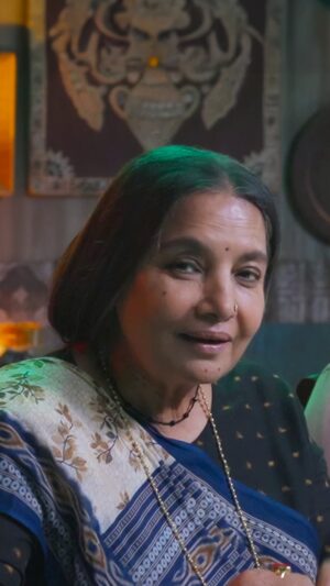 Shabana Azmi Instagram - Yahan salary slips nahi, sirf cash ki gaddi hai!
Kab credit hoga yeh dekhne ke baad hi pata chalega.
Watch Dabba Cartel, out tomorrow, only on Netflix.

#DabbaCartelOnNetflix
