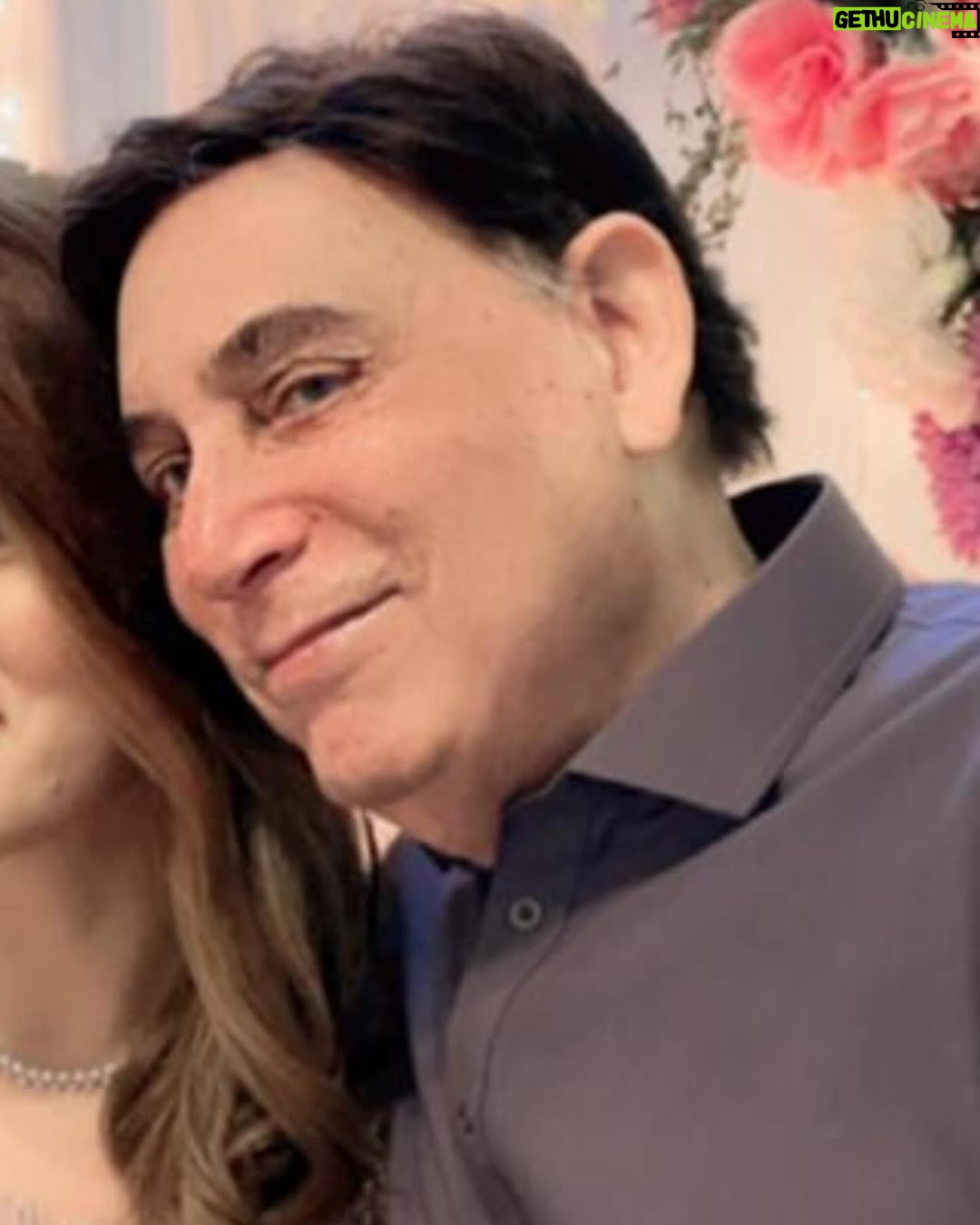 Shagufta Ejaz - 15.8K Likes - MILNE KE NAHI, NAYAB HEN HUMš