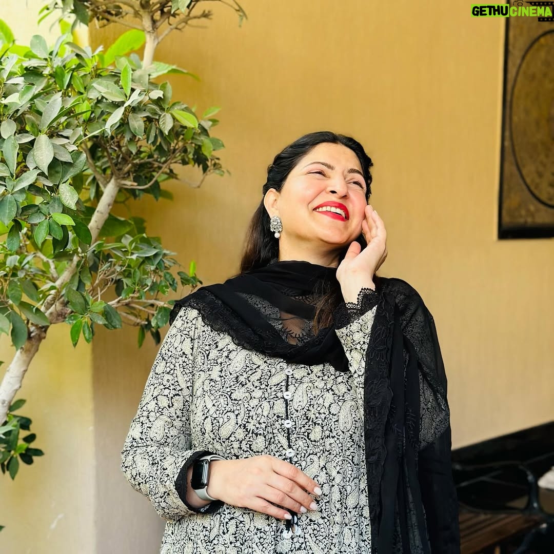 Shagufta Ejaz - 13.9K Likes - Pre Eid Vibeš¤š