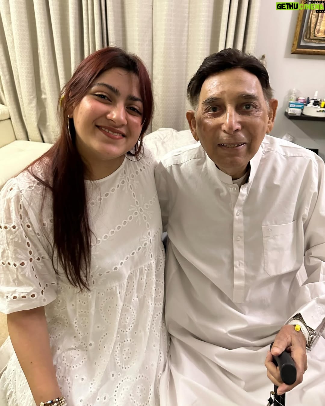 Shagufta Ejaz - 20.6K Likes - Best wishes, to you from us.š