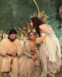 Shagufta Ejaz Most Liked Photos and Posts