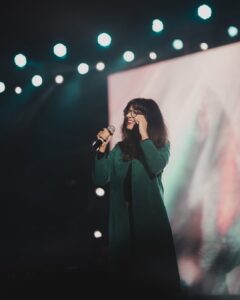 Singer Shakthisree Gopalan HD Photos and Wallpapers March 2025
