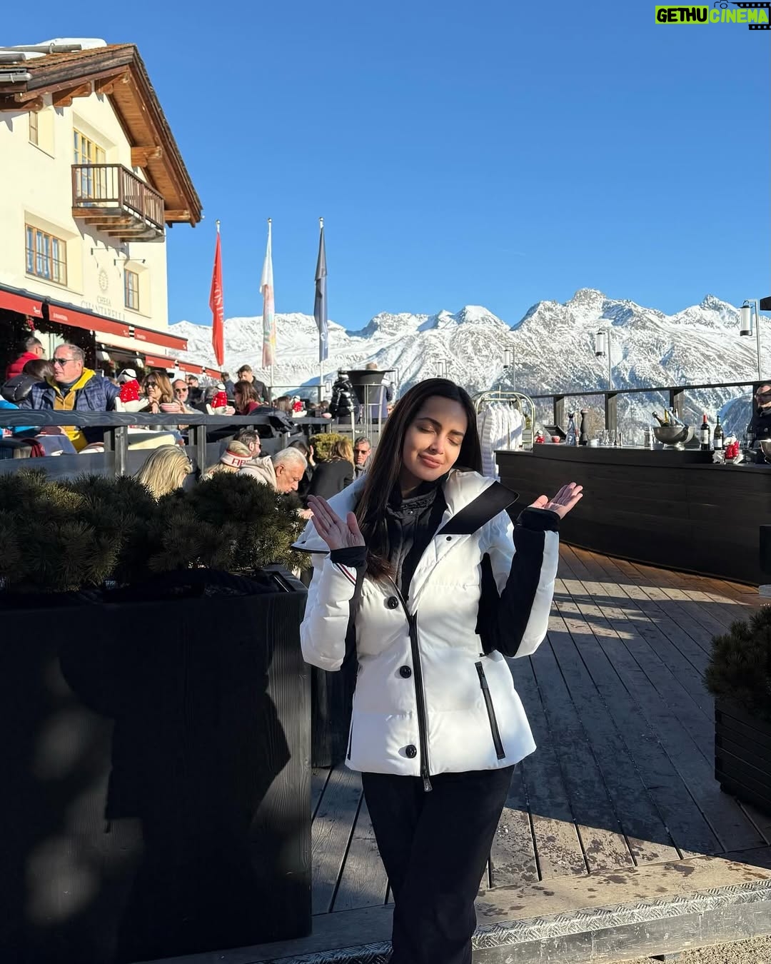 Shazahn Padamsee - 23K Likes - St. Moritz you beauty 🏔️