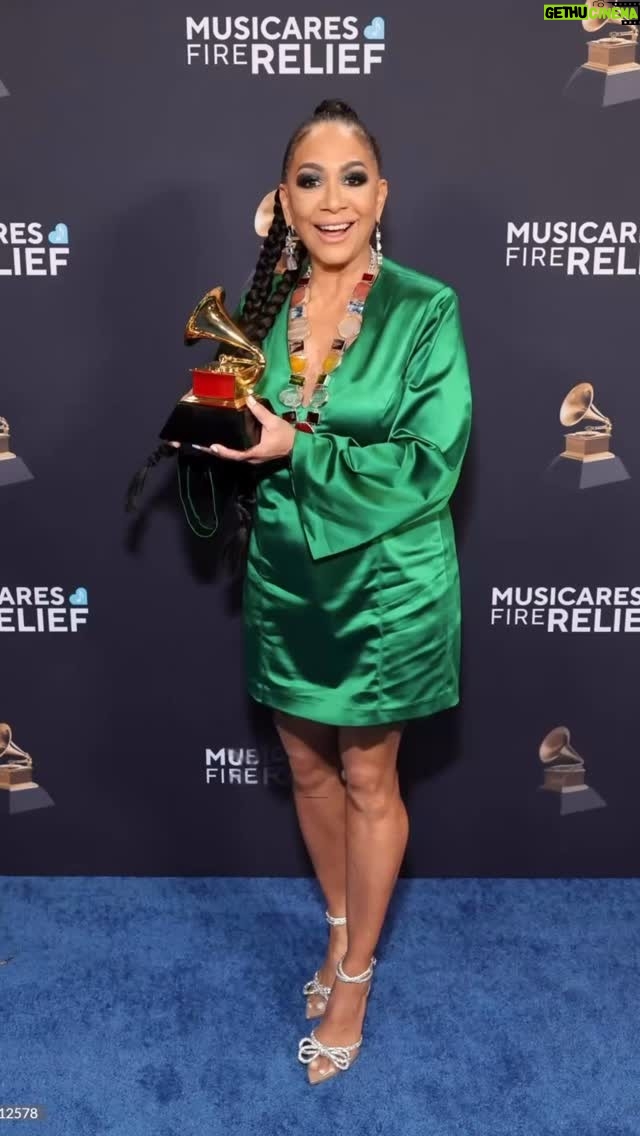 Sheila E. - 15.1K Likes - Thank uuuuuuuuuuuu To God be the glory in all things. Thank u team, all of u. La familia. 🙏🏽🌹💕 @gloriaestefan @officiallynnmabry @iacheveres @misslamoore @glambynatalie iris smith @mimysuccar @tonysuccar