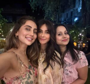 Actress Shibani Dandekar HD Photos and Wallpapers October 2025