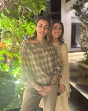 Shilpa Shirodkar Instagram - Every time I look at them, they inspire me in ways I can't even imagine. I feel truly blessed that each of these incredible women in my life has instilled in me bits of their courage, confidence, compassion and an immense ability to love🩷

#HappyWomensDay 🌸

#shilpashirodkar #womendays #internationalwomensday