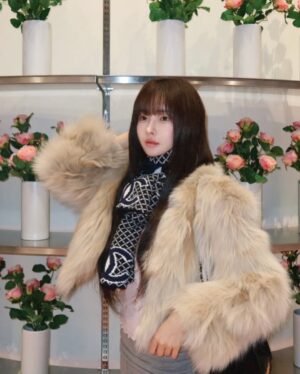 Shin Sae-rom Instagram - 🌷🌹🌷