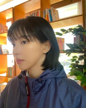 Shin Su-hyun Instagram - 못 보내….