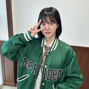 Shin Su-hyun Instagram - 쌍둥이 이지우이현우