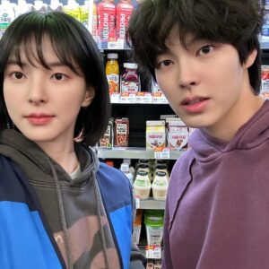 Shin Su-hyun Instagram - 쌍둥이 이지우이현우