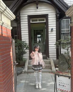 Actress Shinzawa Nao HD Photos and Wallpapers April 2025