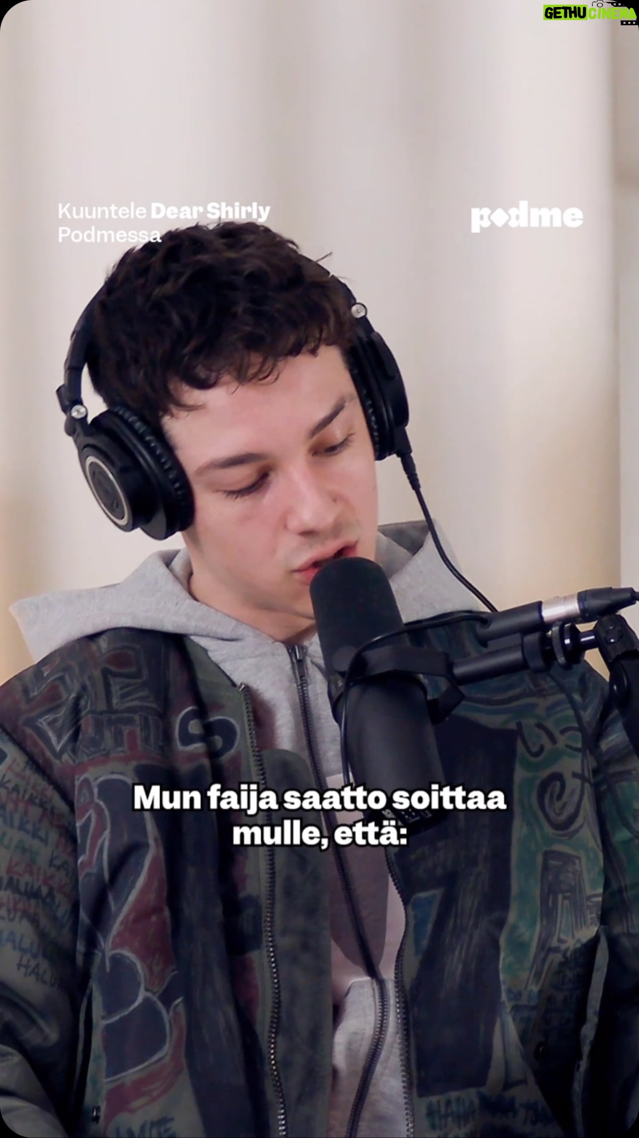 Shirly Karvinen - 1K Likes - Tänä vuonna Spotify-listoja dominoinut artisti @arestiaris vieraana uudessa Dear Shirly -podcast jaksossa! ❤️
Oli ihana istua hetki alas ja tutustua hänen mielenmaisemaansa. Mielenkiintoisia keskusteluita perheestä, elämänarvoista, urasta ja elämästä.
Pohdittiin myös kuulijoiden kysymyksiä: miten elää likaisen puolison kanssa kun itse olet super siisti? Joudutko siivoo toisen jälkiä lopun elämääsi? Entä miten päästä pois friendzonesta? 🙊
Kuuntele jakso @podme_suomi ❤️