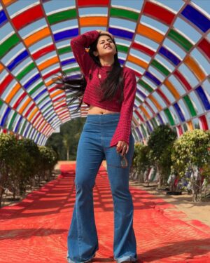 Shivani Sangita Instagram - Real Moods of Sivani 💕
The way I always wish to be…
(Well here’s another eligible song for this Holi😋)