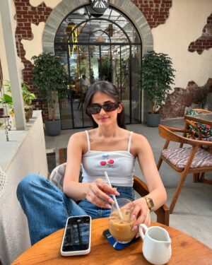Shivvani Paatil Instagram - Char drink tequila ke baad, next morning coffee will fix everything na? This coffee really brought me back to life cause I was running on 4 hours of sleep x 🍒💤