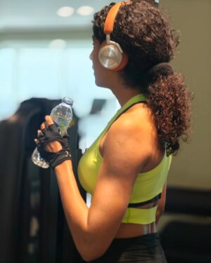 Shraddha Musale Instagram - even am surprised to see this 💪