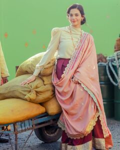 Actress Shruti Sharma HD Photos and Wallpapers March 2025