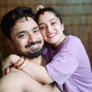 Shweta Bhattacharya Instagram - Bou jokhon puchki😄🥰😍😘
