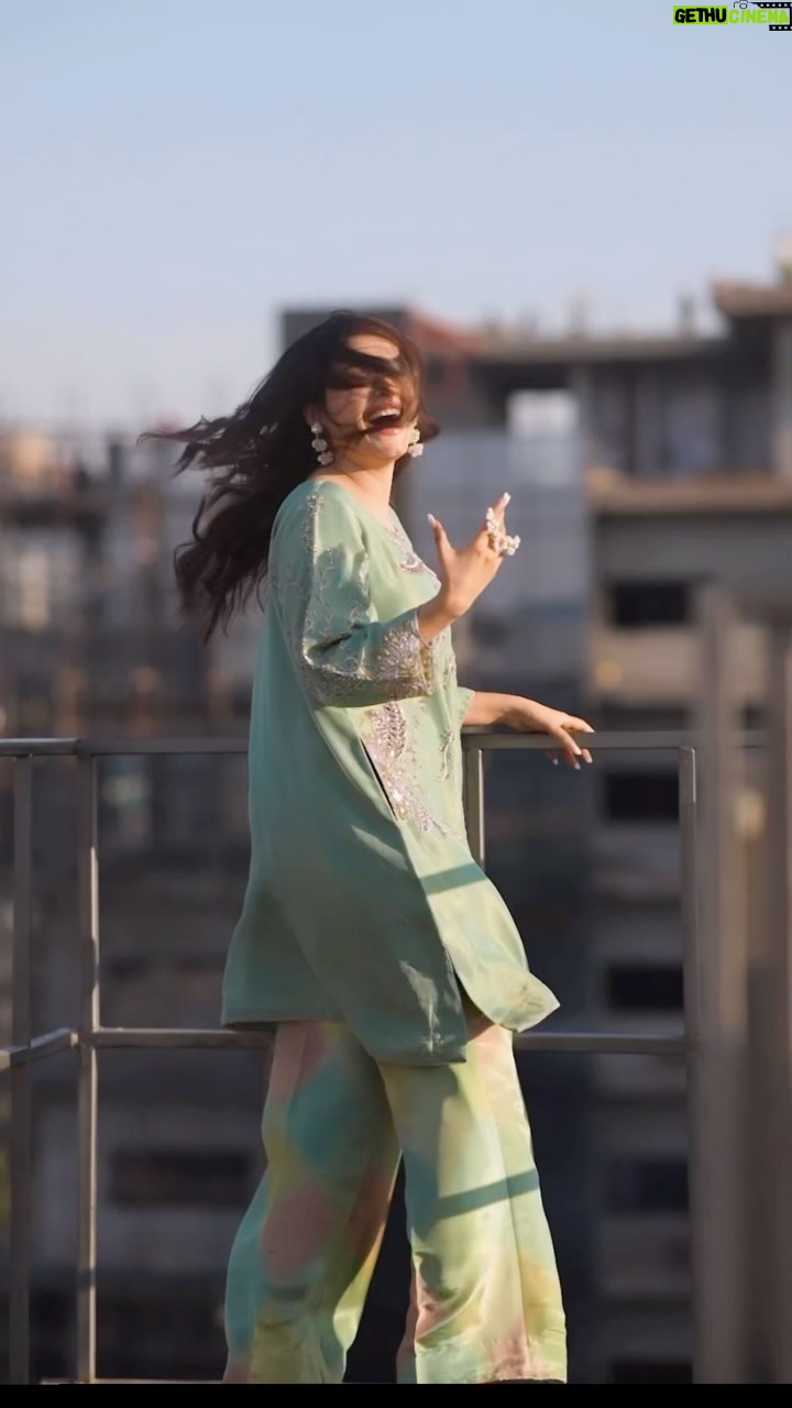 Simi Chahal - 24.4K Likes - Bloopers 🤭
Suit : @alif_chandigarh
Jewelry : @theurbanglitter