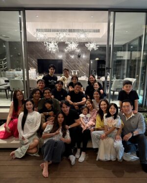 Sinjai Plengpanich Instagram - สังสรรค์เบาๆ🙏😍 แต่หนักไปทางอาหาร😋😋😋