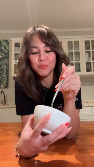 Sissy Prescillia Instagram - ✨SAVE AND SHARE✨ 
KENTANG ONGKLOK

Resep :
Kentang
2 butir telur
2 sdm mentega 
2 sdm keju Cheddar, parut
1 sdm daun seledri, cacah halus
½ sdt garam
cooking cream secukupnya
Lada bubuk Secukupnya

#MamaSissy #MomDaily #masak #Menu #recipe #Simple #fun #info #Cook #recook #food #menuviral #Reels  #sederhana #idemasak #menuhariini #kreasi #kentang #Indonesia #Instagood #instafood