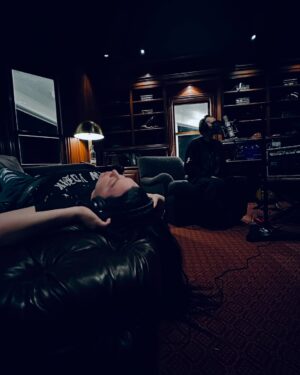 Skylar Grey Instagram - Memorable moments from the past year…. Feeling very grateful this birthday for my work/life balance… it’s the combo of going from one extreme to another (ie. on stage with eminem then back home to our humble farm) that makes me feel like I’m fucking winning at life. I feel so lucky to get the thrill of working with my idols, and then to be able to retreat to my peaceful serene oasis, away from the toxic industry, to be with my non-judgmental fur babies, feather babies, and of course the love of my life @elliott__taylor… literally experiencing the best of both worlds. So grateful 🙏🏻🖤🥳
