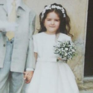 Sofia Scalia Instagram - Dopo una lunga carriera come damigella, finalmente questa volta sembra essere arrivato il mio turno di fare la sposa! 👰🏻💖