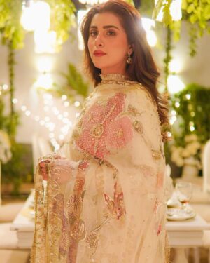 Sohai Ali Abro Instagram - 🤍🌷🍃