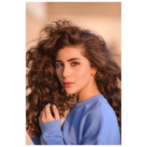 Sohai Ali Abro Instagram - Ready for my close-up! 💙
.
.
.
.
@mubsher.bhatti 🙈
@imtahazaidi 🙌🏻