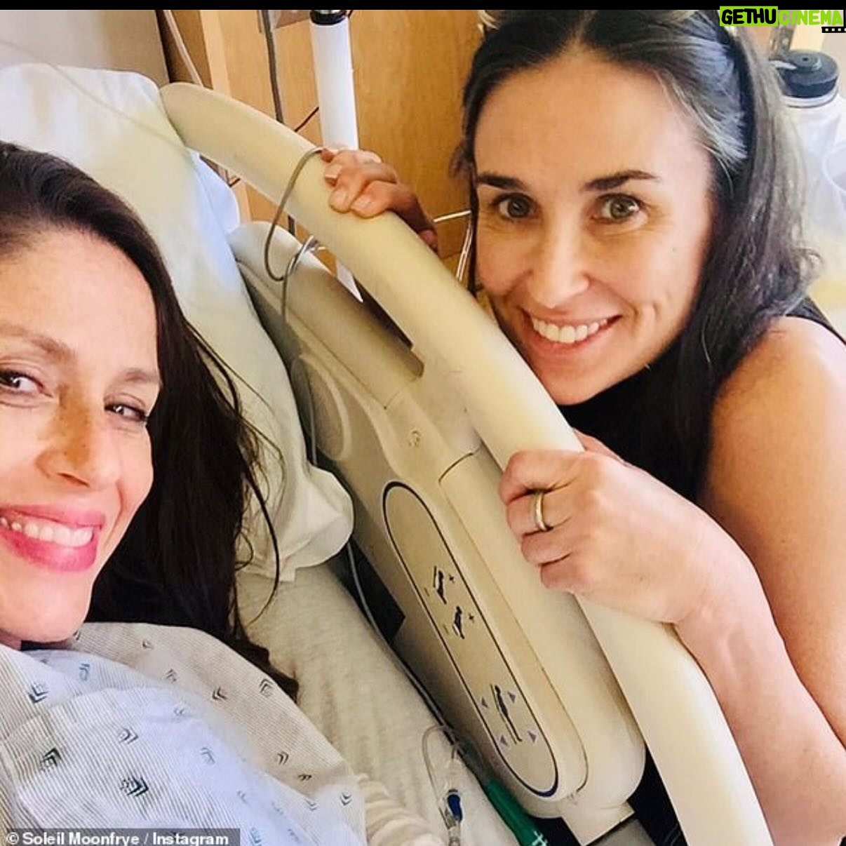 Soleil Moon Frye - 5.4K Likes - I am so very proud of this beautiful light of love and inspiration in our lives @demimoore Thank you for the way you shine your spirit, strength, grace, and beautiful heart on the world. You inspire us to be the best versions of ourselves & I love you so very much. Thank you for the treasure of our friendship, wonderful family, and your incredible kindess, love and support.
🤍🙏🤍