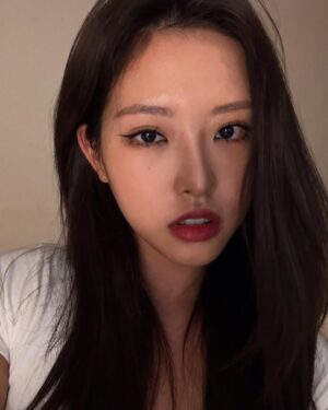 Son Hye-ju Instagram - 