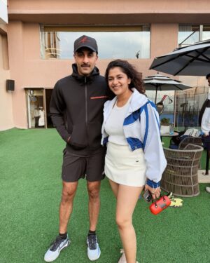 Sonal Aggarwal Instagram - Round-up of one of the best weekends this year… celebrating @iamprabhatchaudhary ‘s birthday for 3 whole days.. complete with sundowners, pickle ball games, exquisite dinners… and the bestest company 😍😍🧿🧿
Oh and bumping into Ranbir Kapoor at the pickleball game was the cherry on top! 🥰❤️
.
#happybirthday #weekendroundup #pinkpeppercorn #ranbirkapoor #prabhatchaudhary 
.