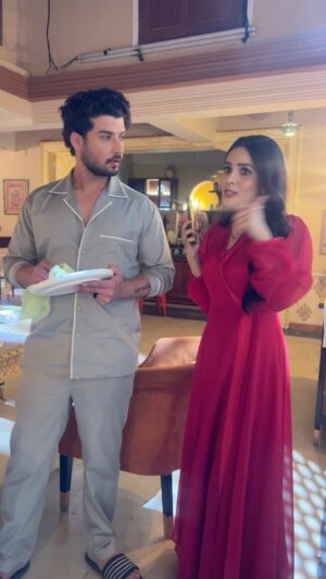 Sonal Vengurlekar Instagram - Kya aapke husband bhi singer hai ??? 🤣

#comedy #trendingreels #memes #funny #reelsinstagram #explore #reelitfeelit #reelitfeelit