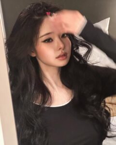 Actress Song Jia HD Photos and Wallpapers March 2025
