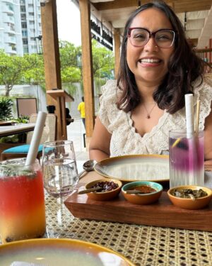 Sonu Venugopal Instagram - Dressed up today for the ultimate hype woman one could ask for @sindhusmurthy. 
Also! Did you buy tickets for my show?