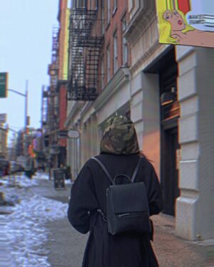 Sonya Hussyn Instagram - 🖤🦅❄️

  Cold hands, Warm Heart. ❌
 Warm Hands, Cold Heart…. ✔️💀

#sonyahussyn #newyork #nyc #potd #winterfashion 

#styleinspo