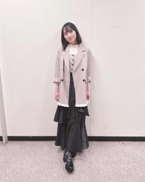 Sora Tamaki Instagram - 💰

今日はカネオくんです！
今回は駅弁について🍱

駅弁は並んであるのを見るだけで
テンションが上がります！

今回、またたくさんの魅力的な駅弁を知ることができたので、今度の移動が楽しみです！

ぜひご覧ください。

outfit @majesticlegon_official
shoes @kanematsu_official
earring @sorbet_accessory

#有吉のお金発見突撃カネオくん 
#田牧そら