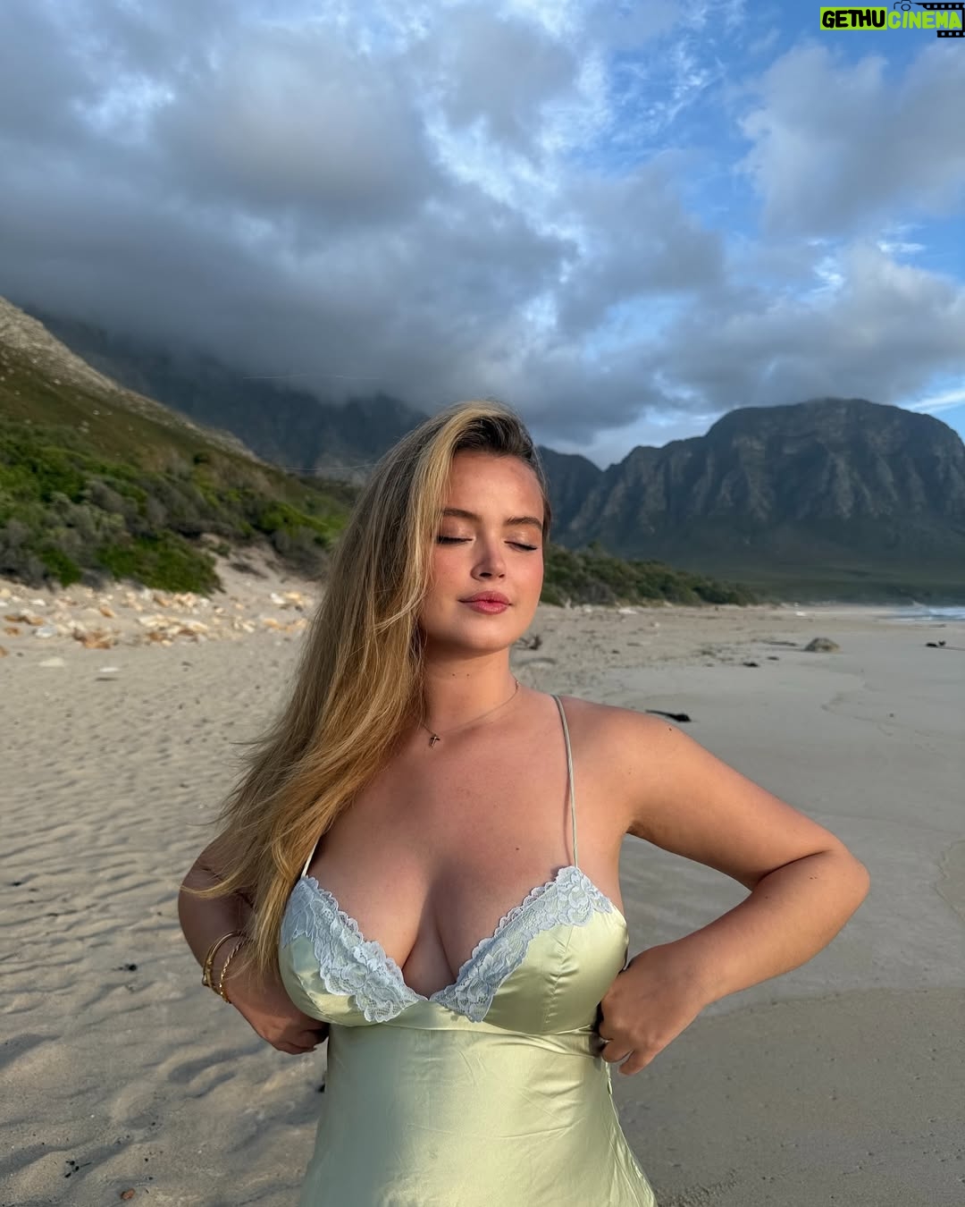 Soraya Naomi - 41.8K Likes - ✨
