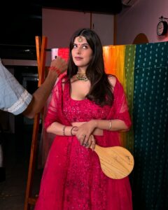 Actress Srishti Ganguli Rindani HD Photos and Wallpapers March 2025